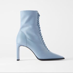 Heeled leather ankle boots